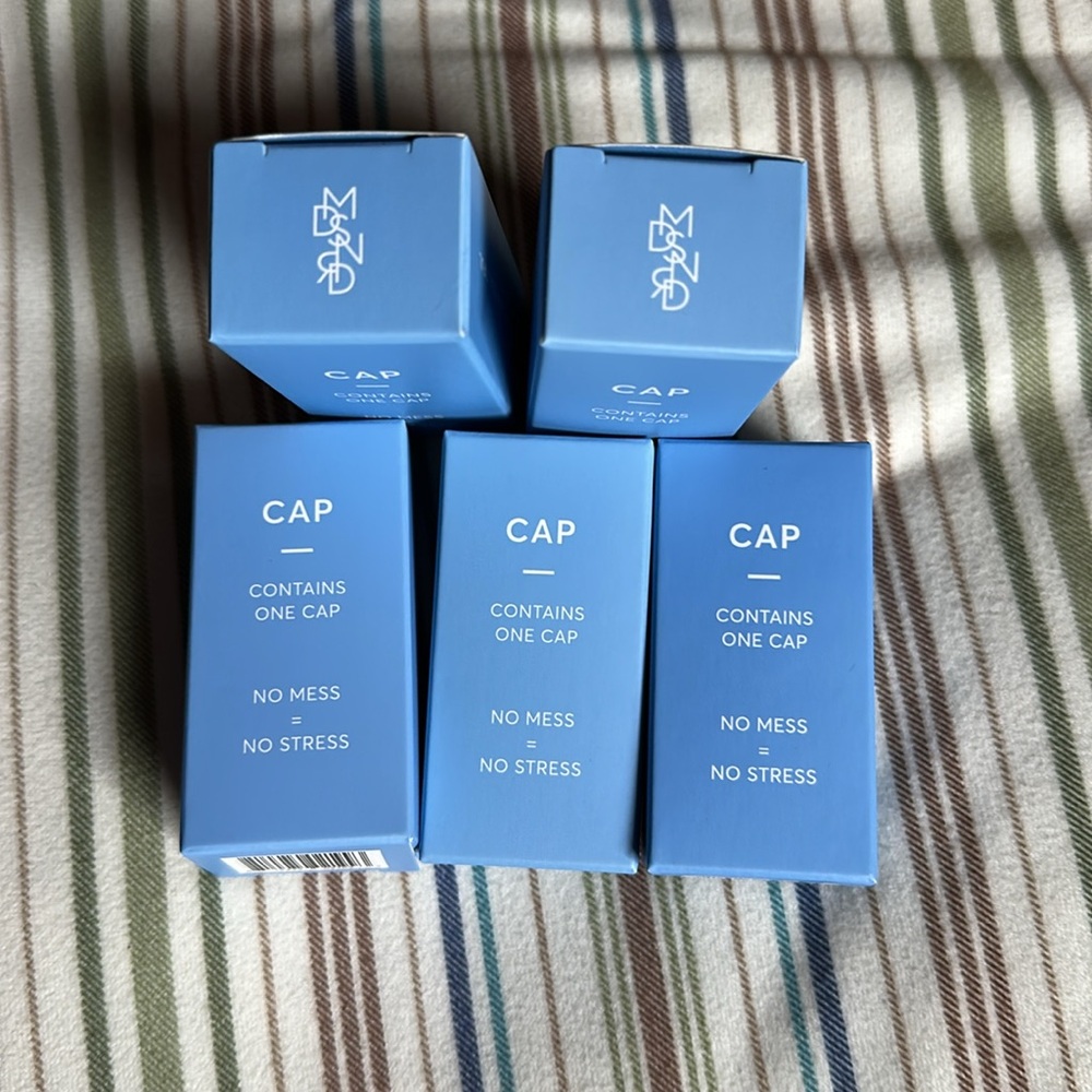 Madison Reed Shower Caps - Picture 6 of 8